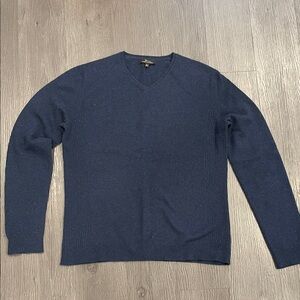 100% cashmere Men's Navy V-Neck Sweater navy blue Marc Anthony M